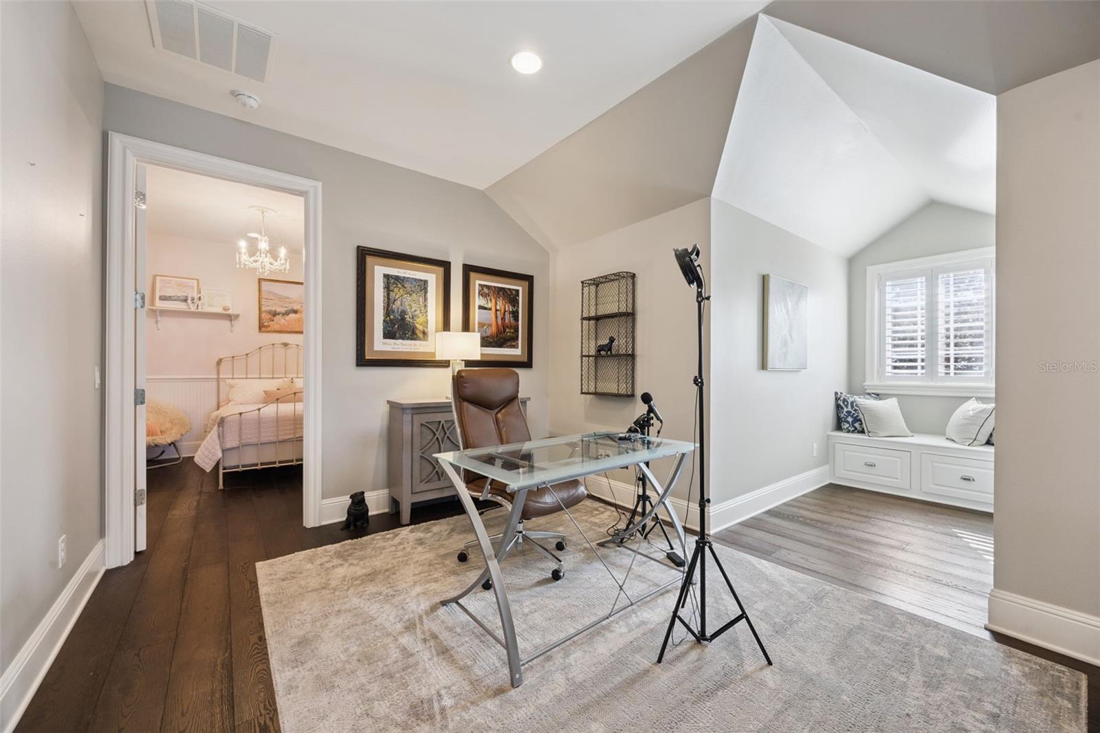 PARK GROVE - Residential