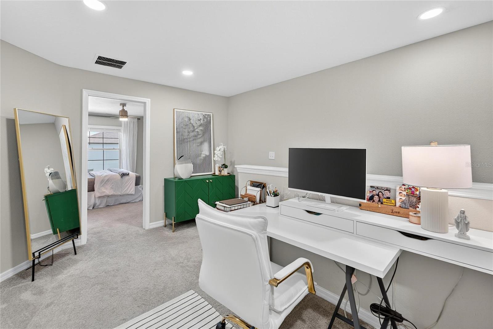 TOUCHSTONE PH 2 - Residential Lease