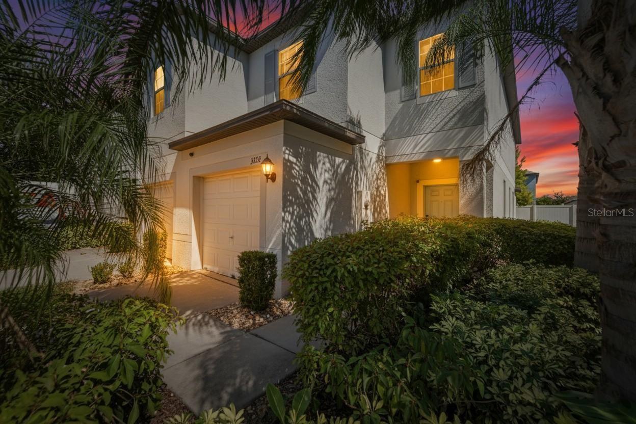 TOUCHSTONE PH 2 - Residential Lease