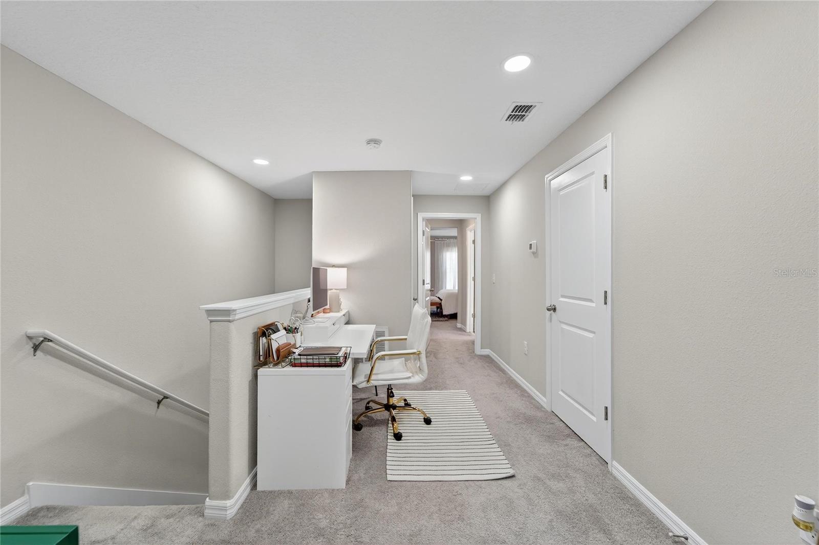 TOUCHSTONE PH 2 - Residential Lease