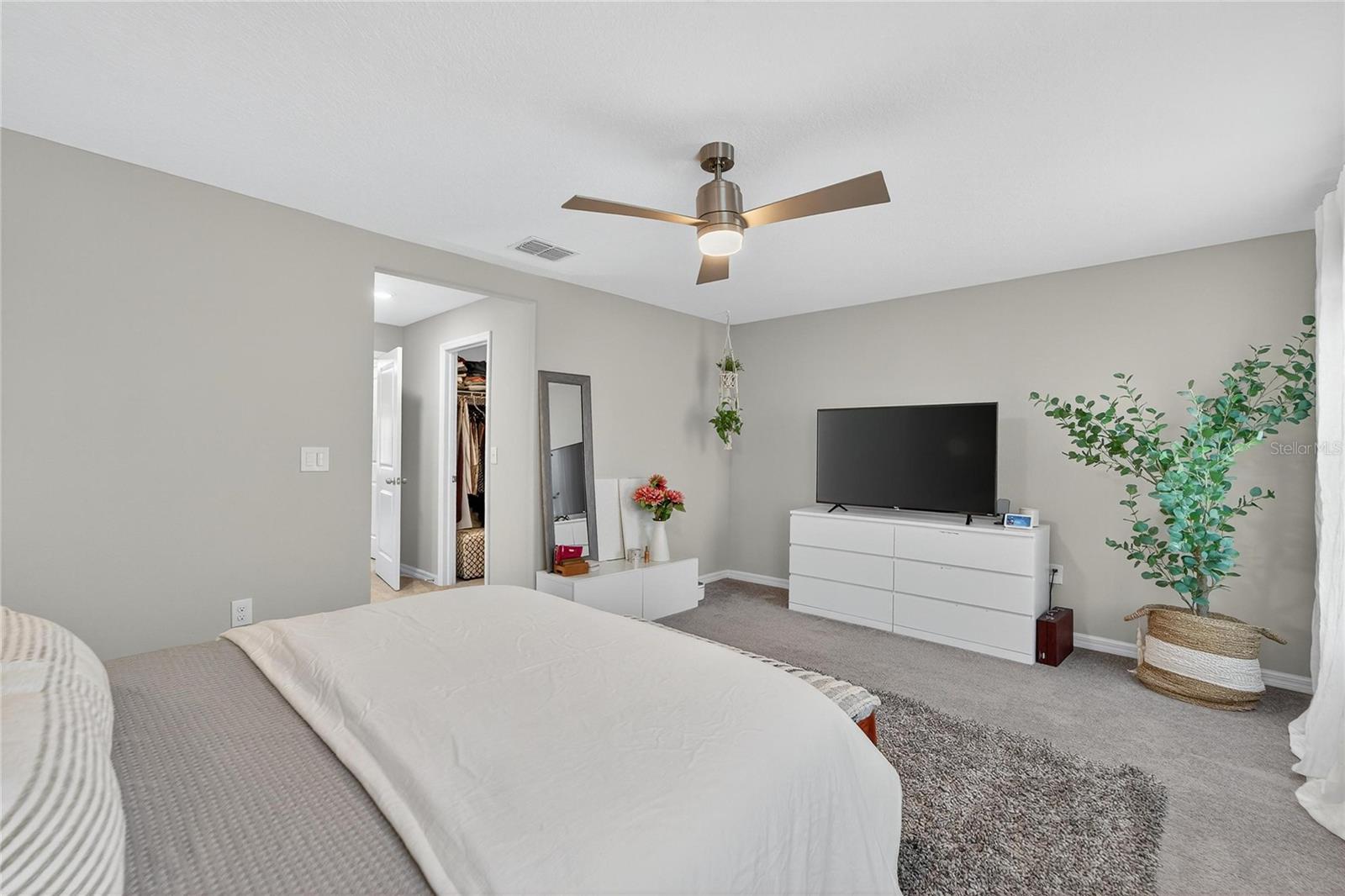 TOUCHSTONE PH 2 - Residential Lease