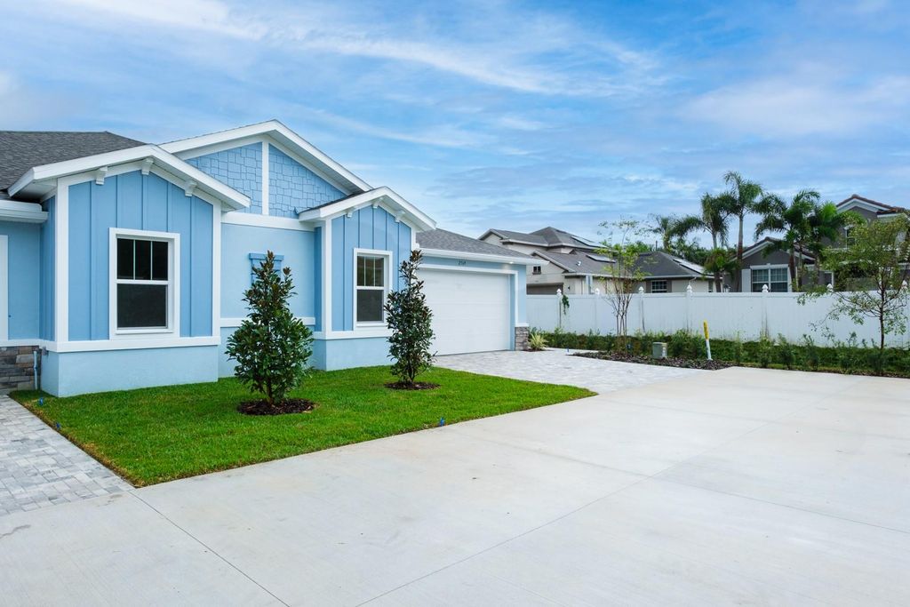 Photo of 2569 Mario Way, Clearwater, FL 33761 (MLS # TB8344854)