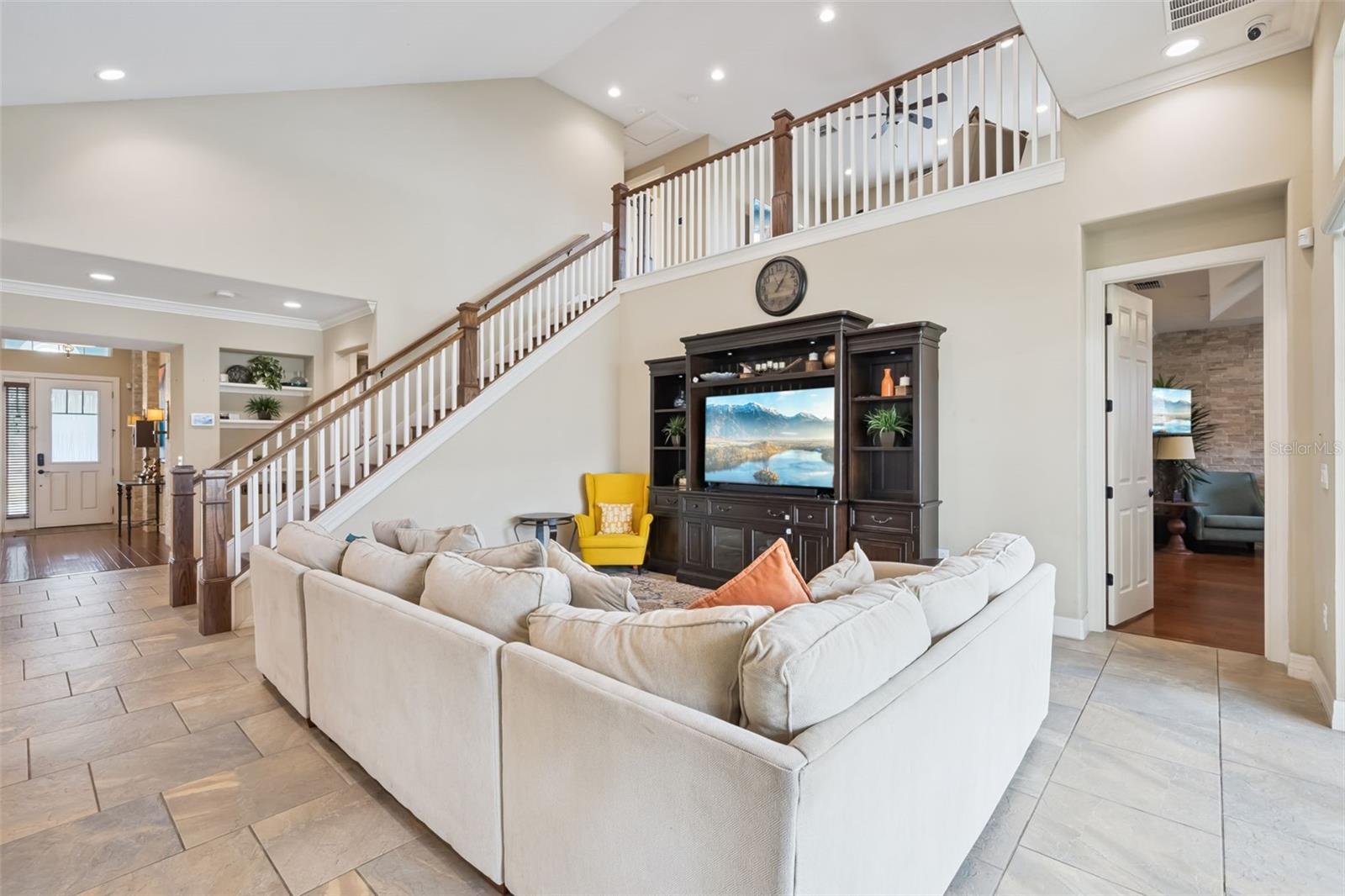 TAPESTRY - Residential