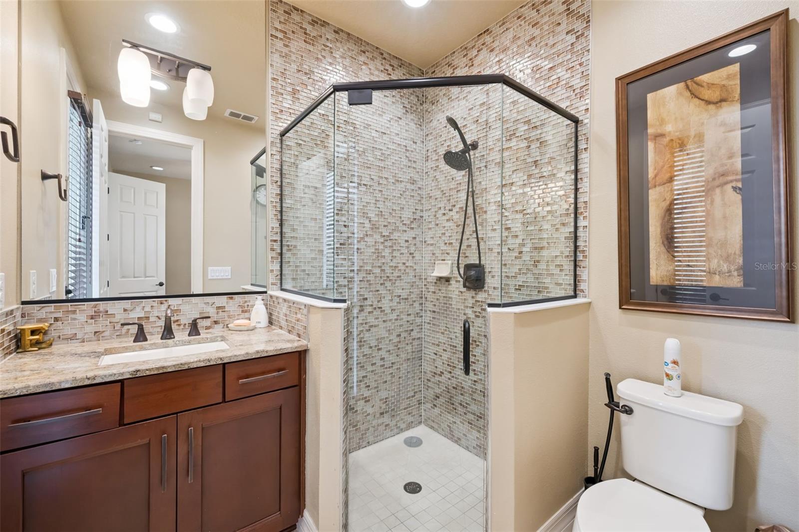 TAPESTRY - Residential