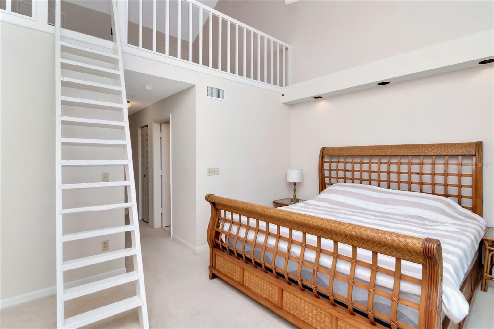 CUTTER COVE CONDO - Residential Lease