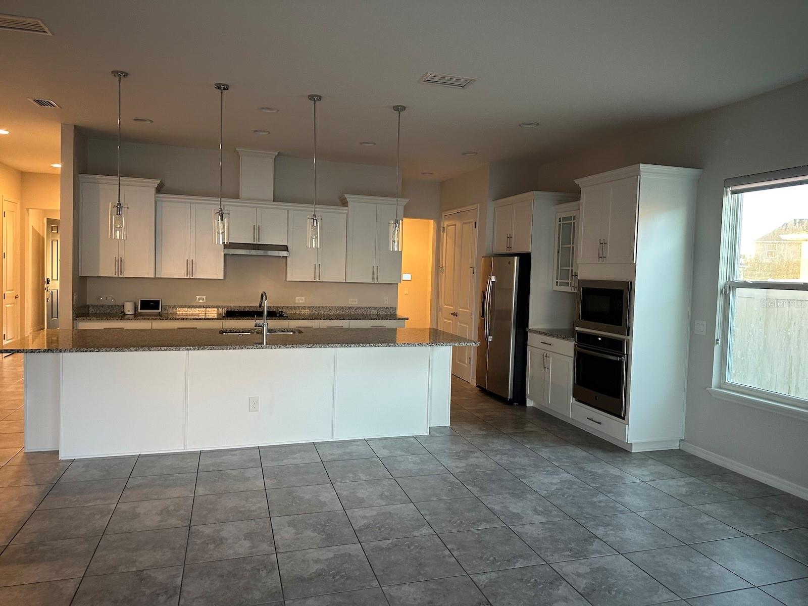 MAGNOLIA AT WESTSIDE PH 2 - Residential Lease