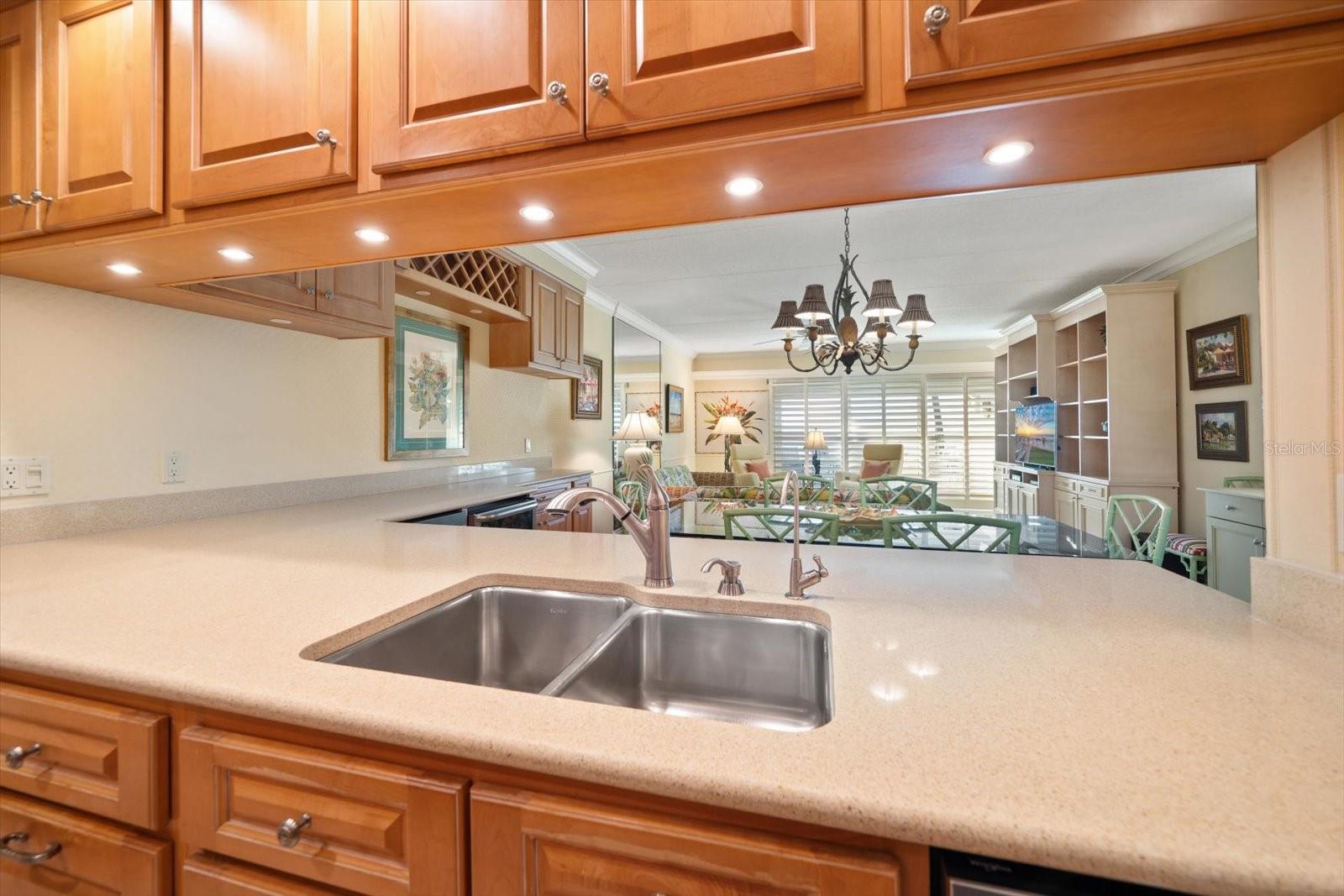 ALMENARA CONDO - Residential