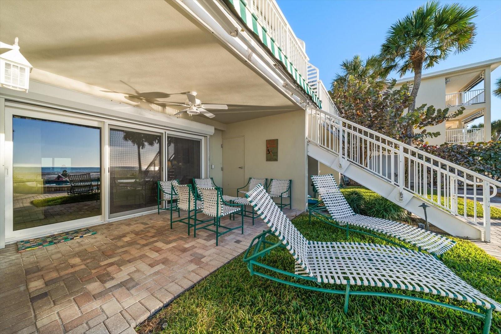 ALMENARA CONDO - Residential