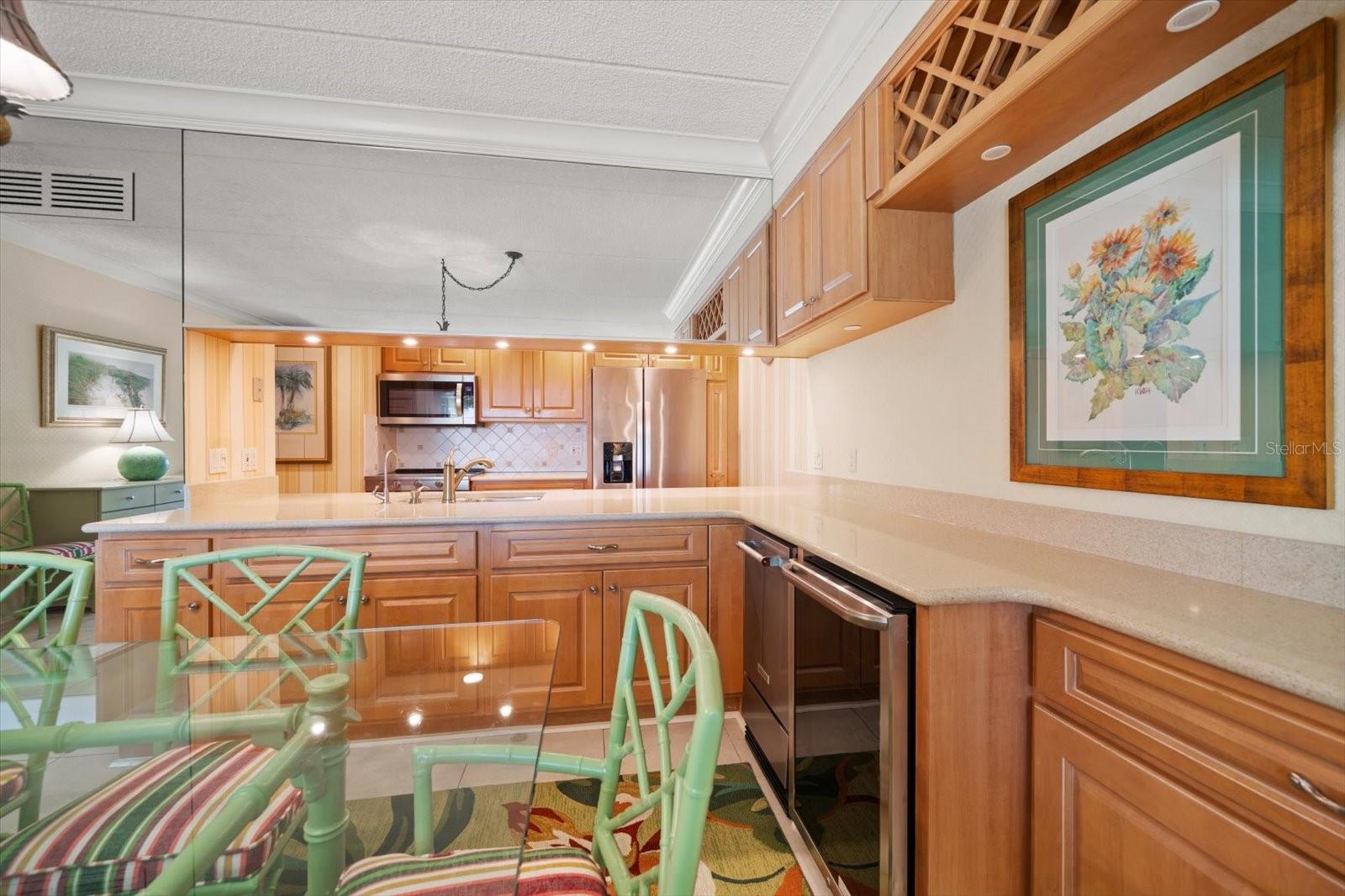 ALMENARA CONDO - Residential