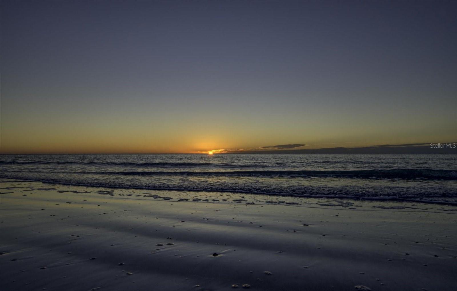 ALMENARA CONDO - Residential