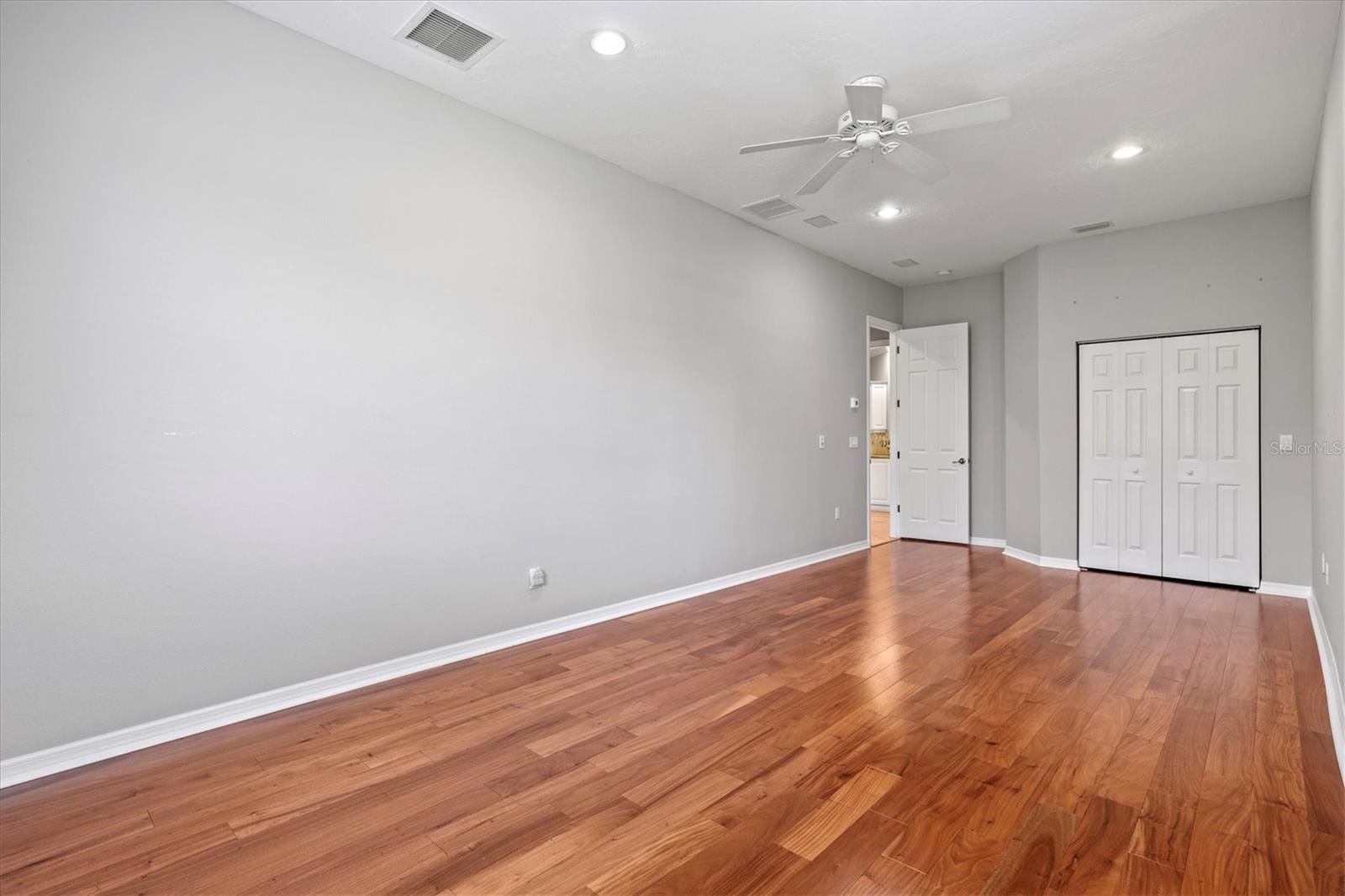 SILVER OAK - Residential