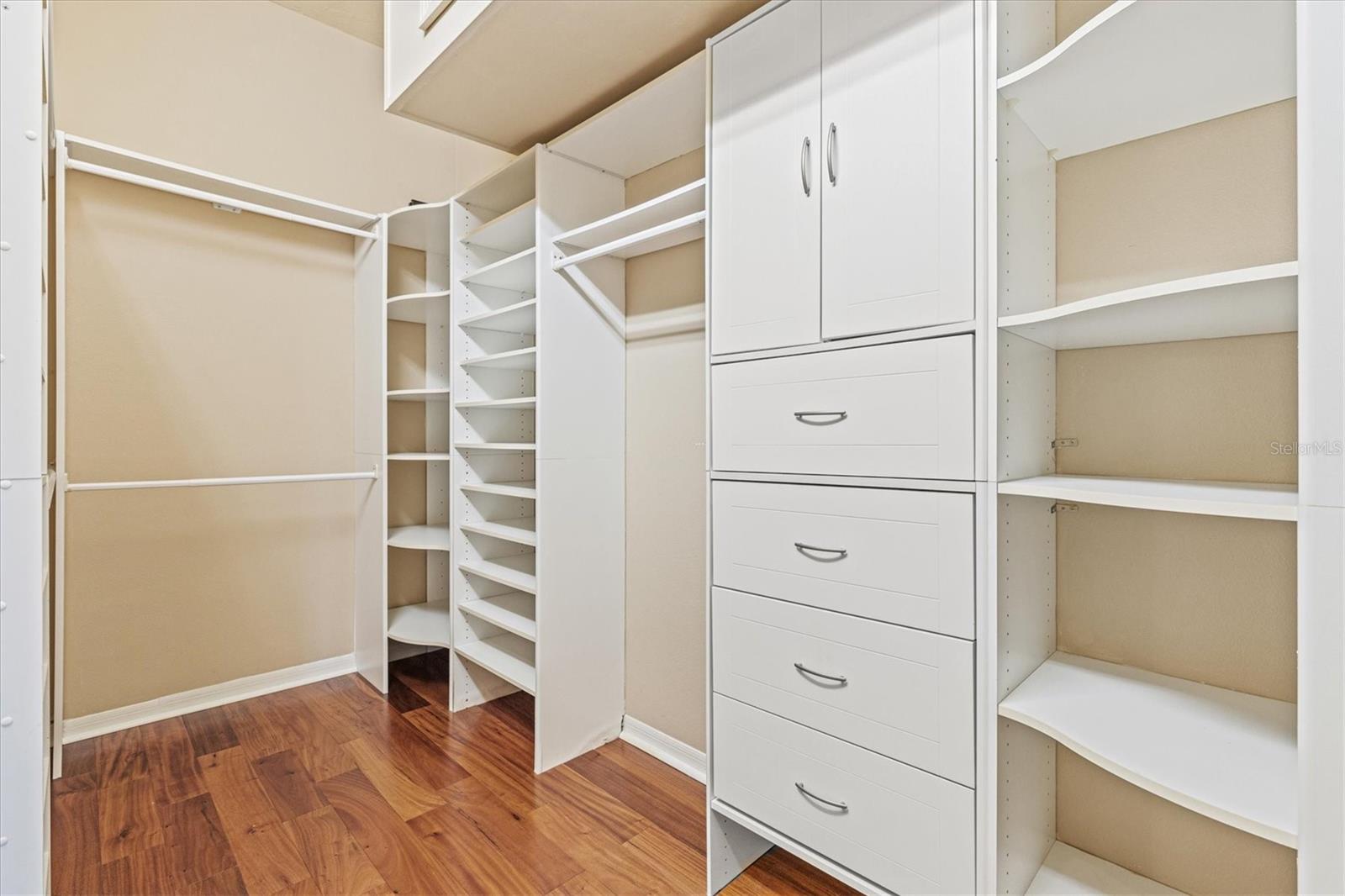 SILVER OAK - Residential