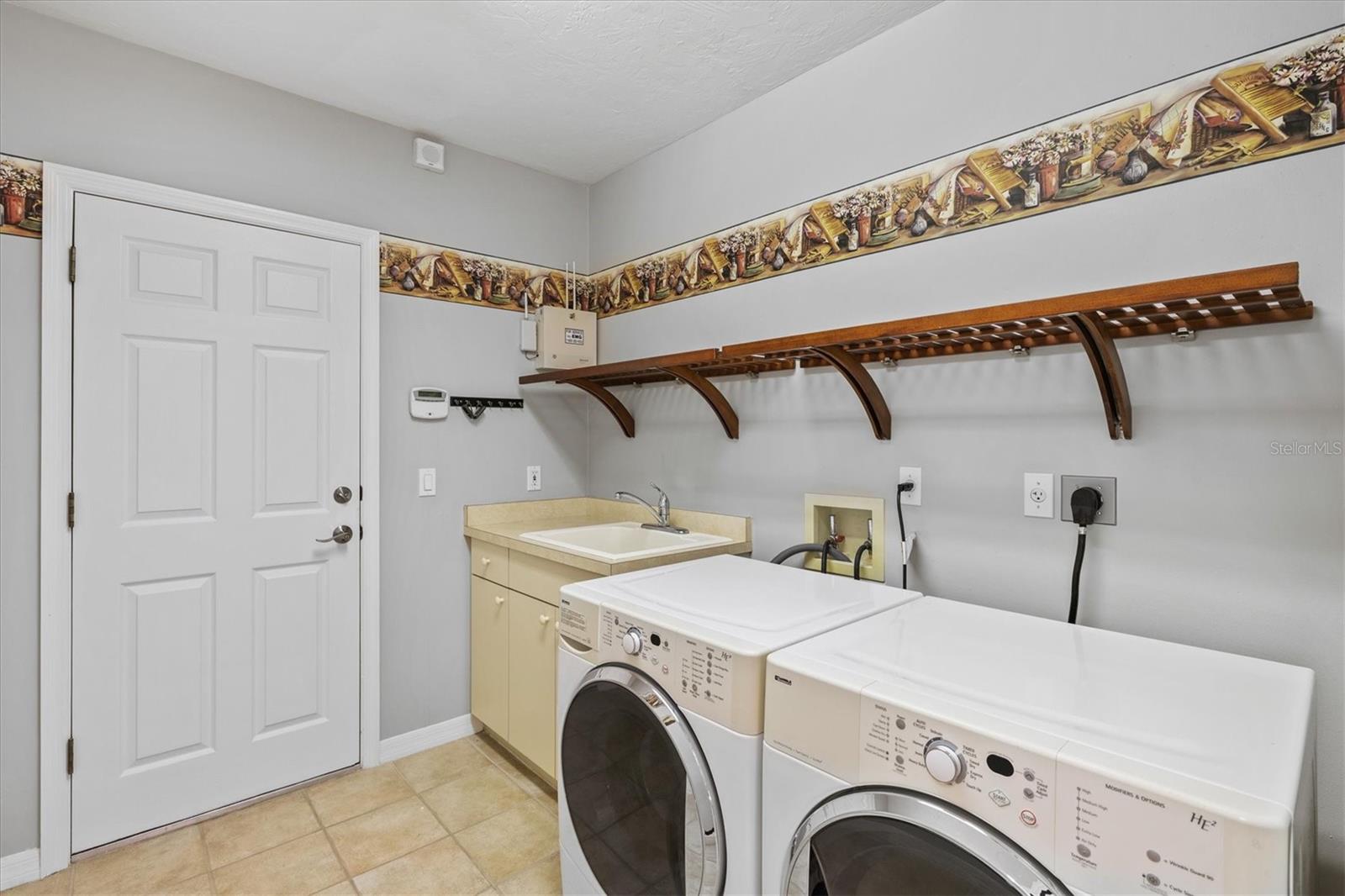 SILVER OAK - Residential