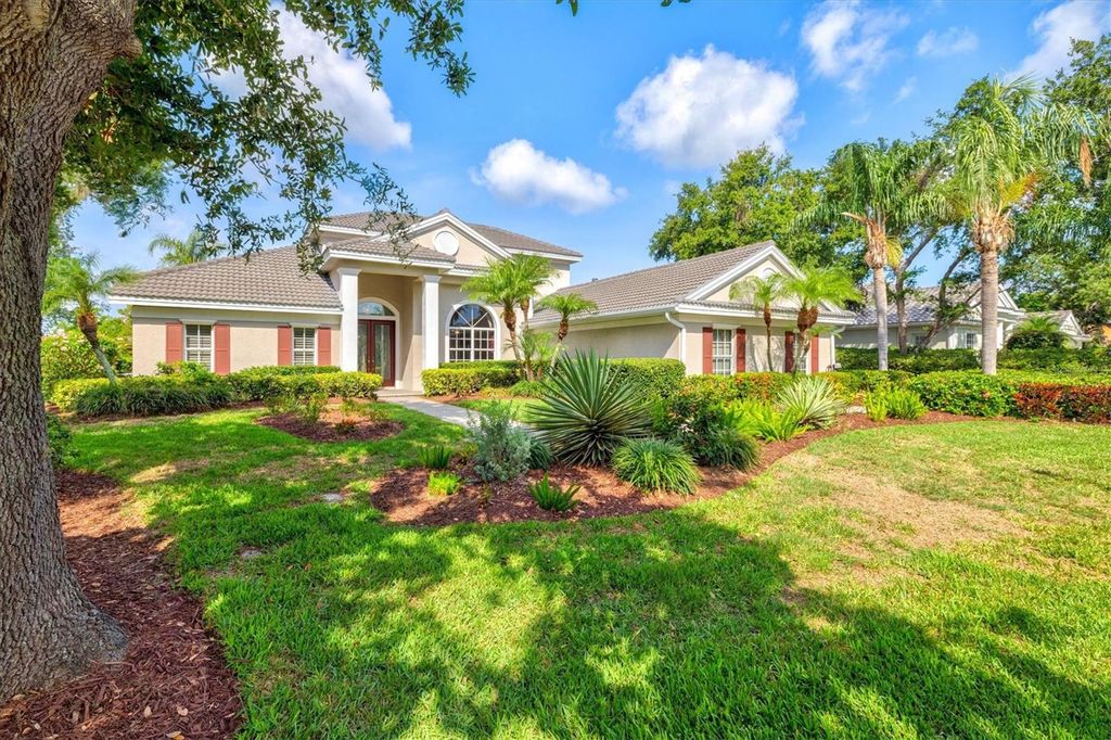 Photo of 8930 Bloomfield Blvd, Sarasota, FL 34238 (MLS # A4654346)