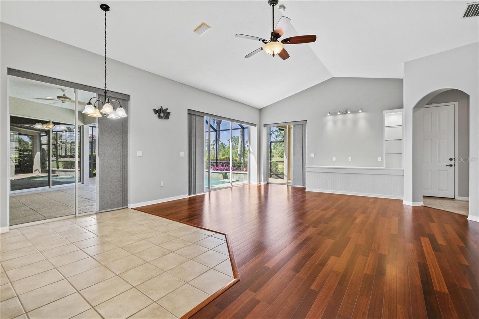 SILVER OAK - Residential