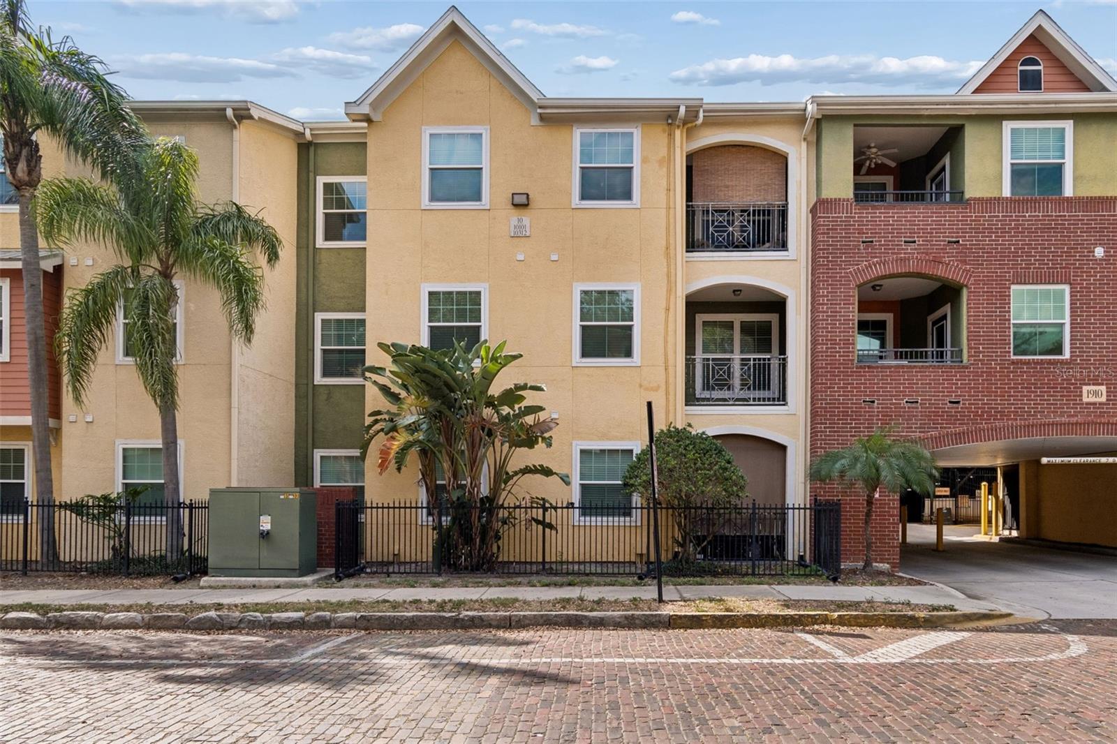 THE QUARTER AT YBOR - Residential