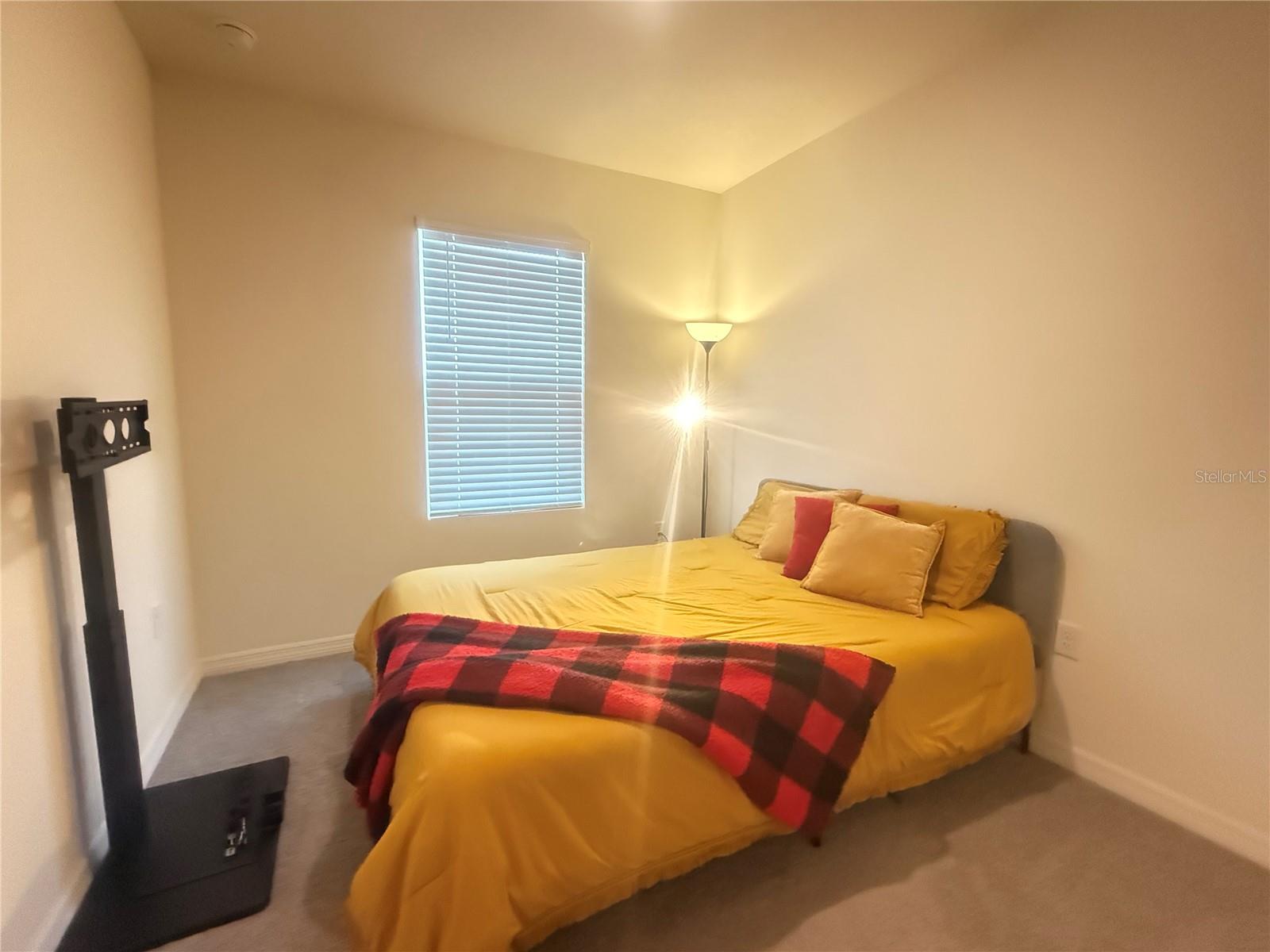 BRENTWOOD TWNHMS PH 1 - Residential Lease