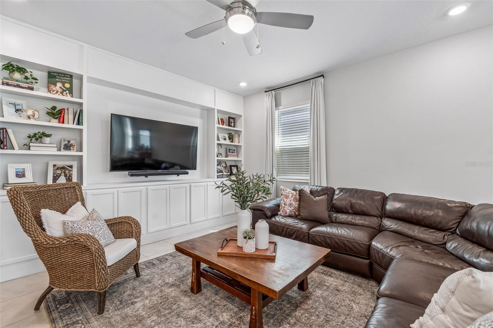 RIVERSTONE - Residential