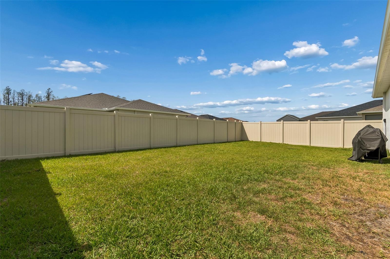 RIVERSTONE - Residential