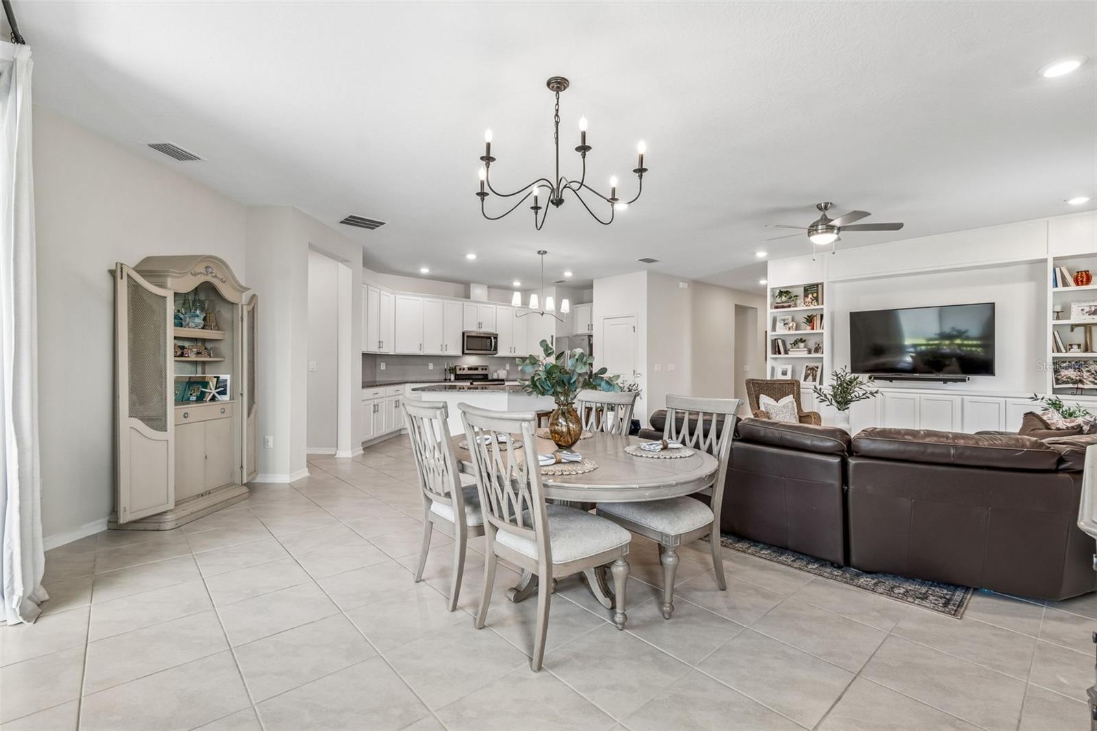 RIVERSTONE - Residential