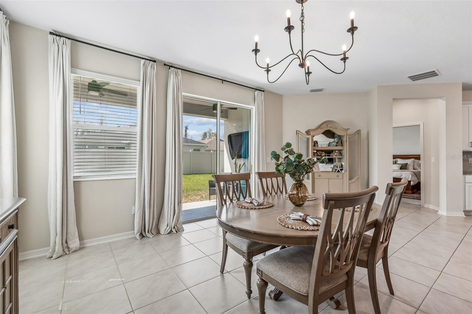 RIVERSTONE - Residential