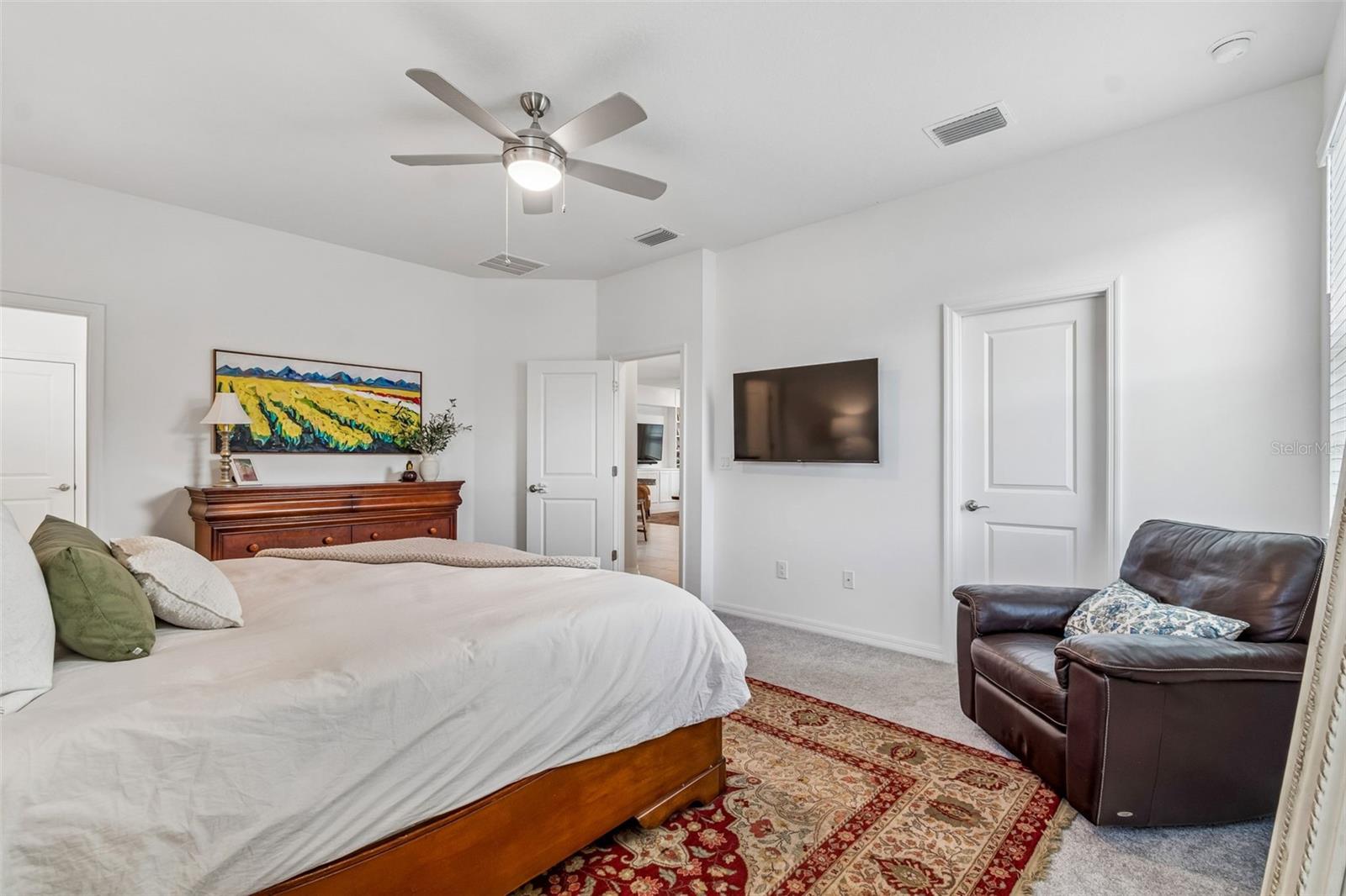 RIVERSTONE - Residential