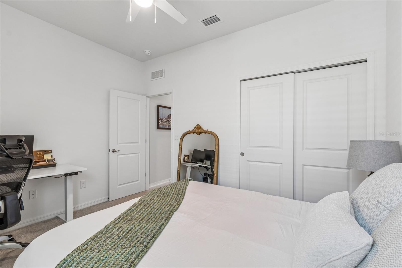 RIVERSTONE - Residential