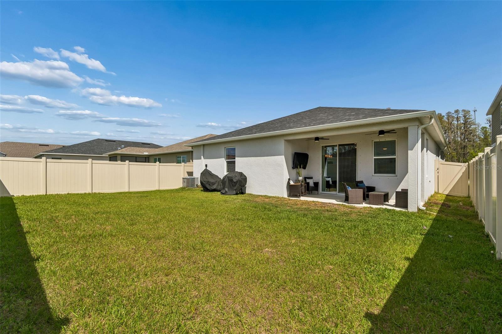 RIVERSTONE - Residential