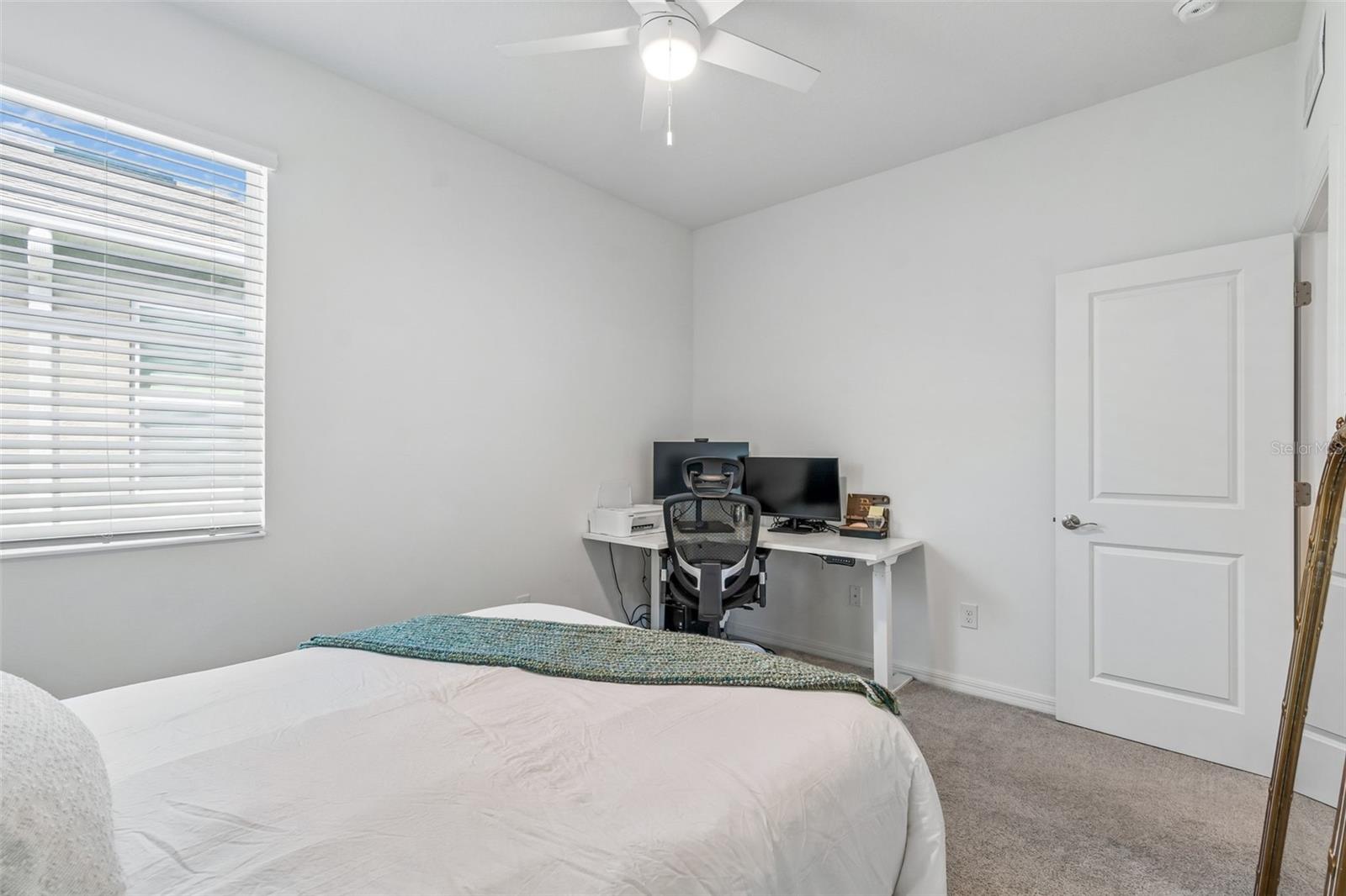 RIVERSTONE - Residential