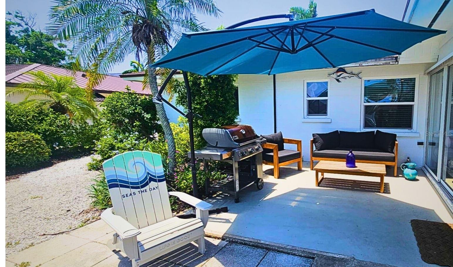 CORAL SHORES - Residential