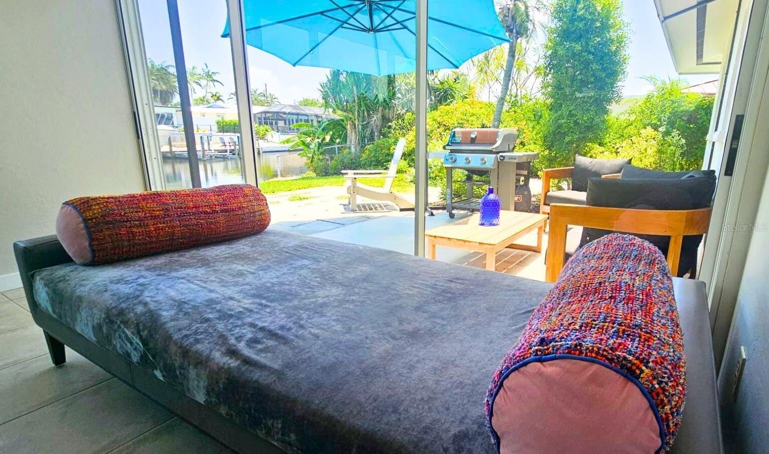 CORAL SHORES - Residential