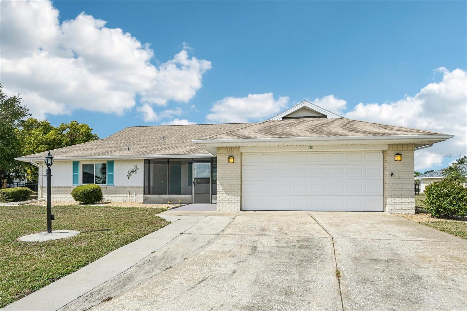 SUN CITY CENTER UNIT 35 - Residential