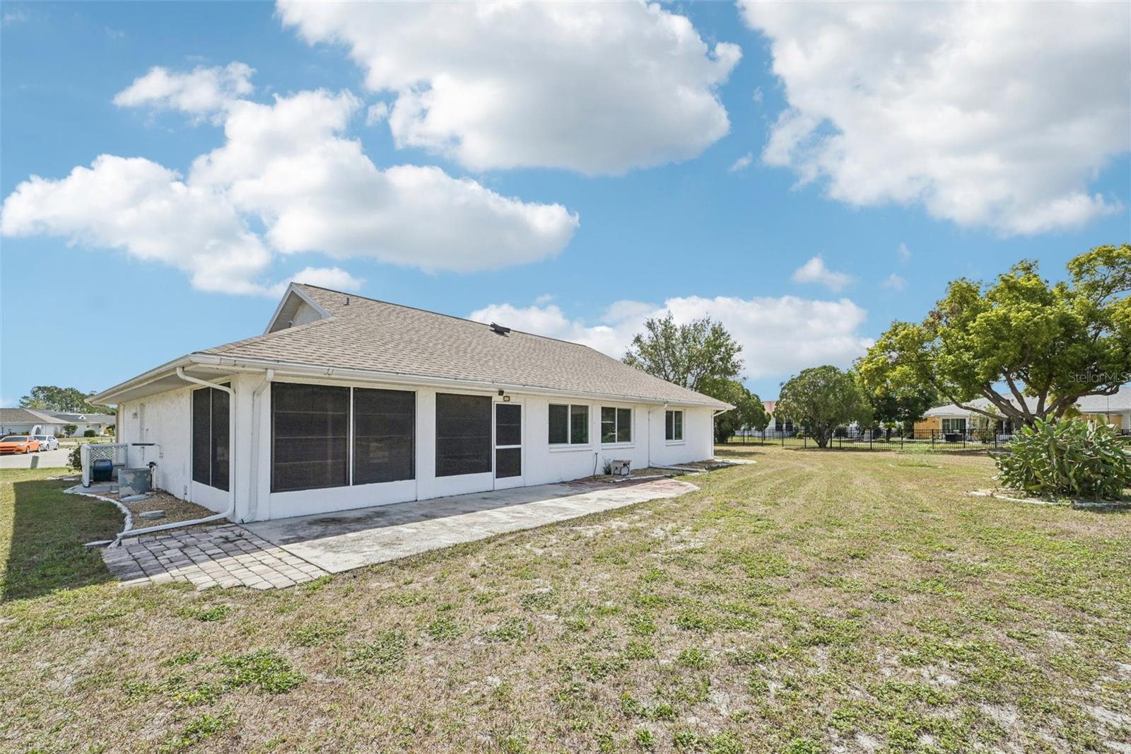 SUN CITY CENTER UNIT 35 - Residential