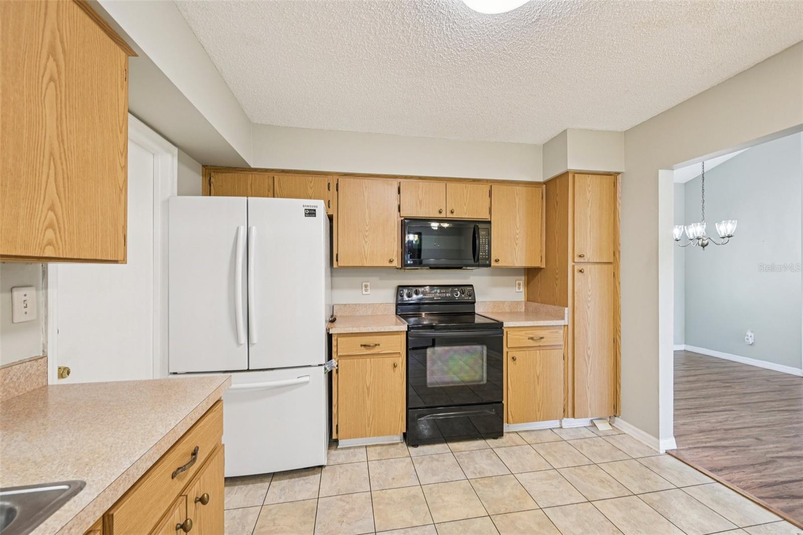 SUN CITY CENTER UNIT 35 - Residential