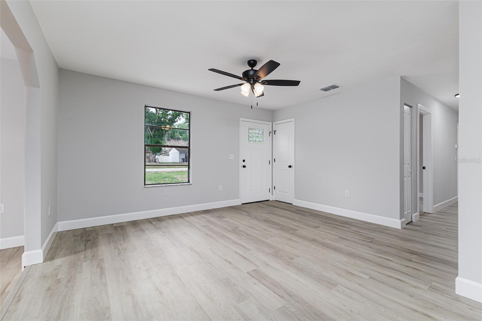 HOMESTEADTHE PH 02 - Residential