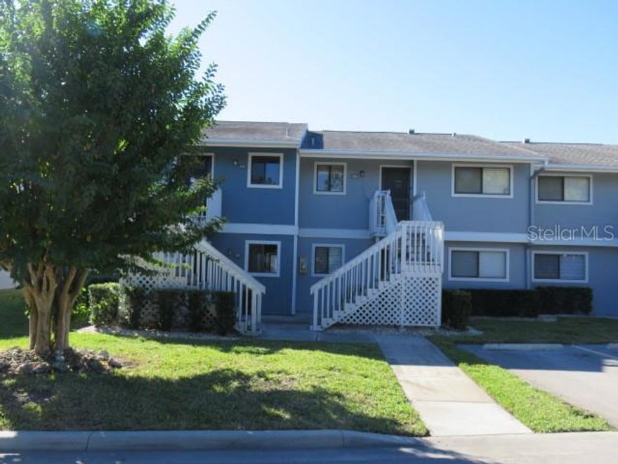 Harbor Pines annual unfurnished ground floor rental available now. This condo features 2 bedrooms, 2 bathrooms and included newer appliances except for the washer and dryer that is for the convenience for the tenant. You will see an open floor plan once you make entry into the condo as it features a living room and dining area combination which also overlooks the screened in lanai and view of the pond and fountain. Harbor Pines is conveniently located within minutes of the State College of Florida, Bayshore High School, IMG academy, fine dining and shopping. This community also offers a community a pool, fitness center and water, sewer, garbage and BASIC cable are included. Sorry no pets per the HOA. Please note: THE HOA REQUIRES A CREDIT SCORE OF 700.