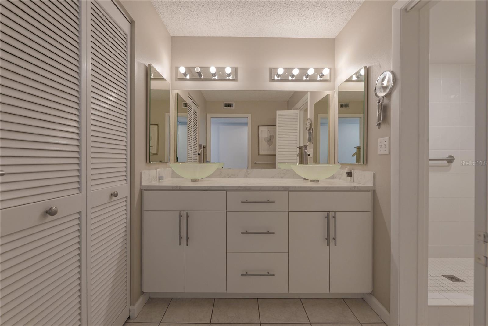 BAYPORT BCH & TEN PH F - Residential Lease