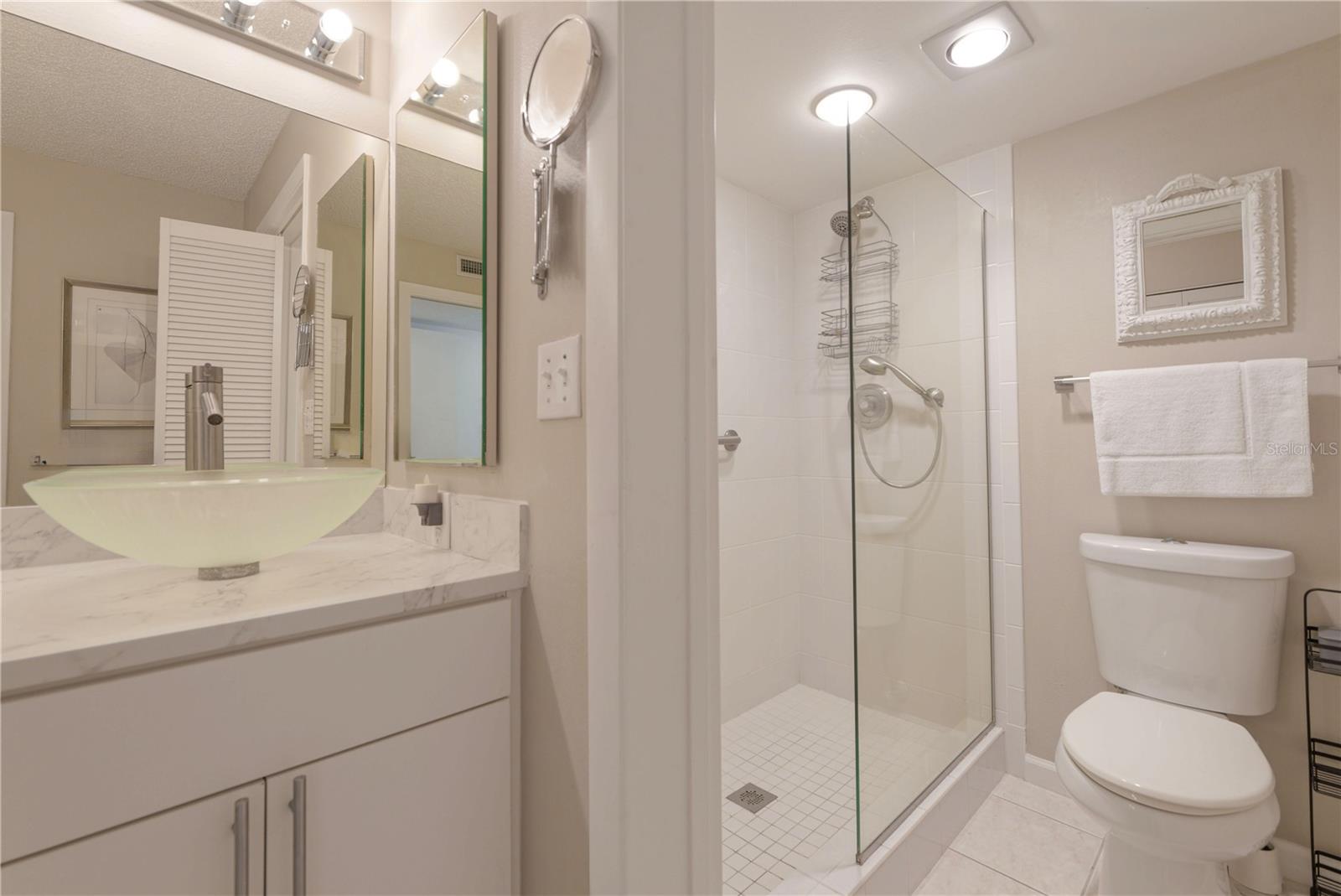 BAYPORT BCH & TEN PH F - Residential Lease