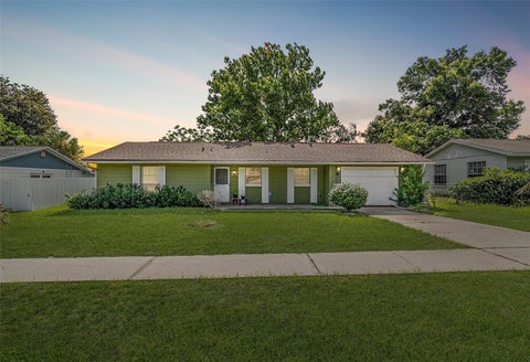 Photo of 15083 SW 43rd Terrace Road, Ocala, FL 34473 (MLS # OM726903)
