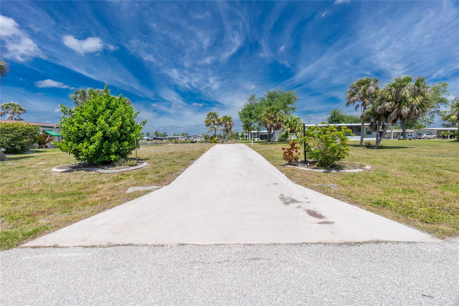 LEMON BAY ISLES PH 01 - Land