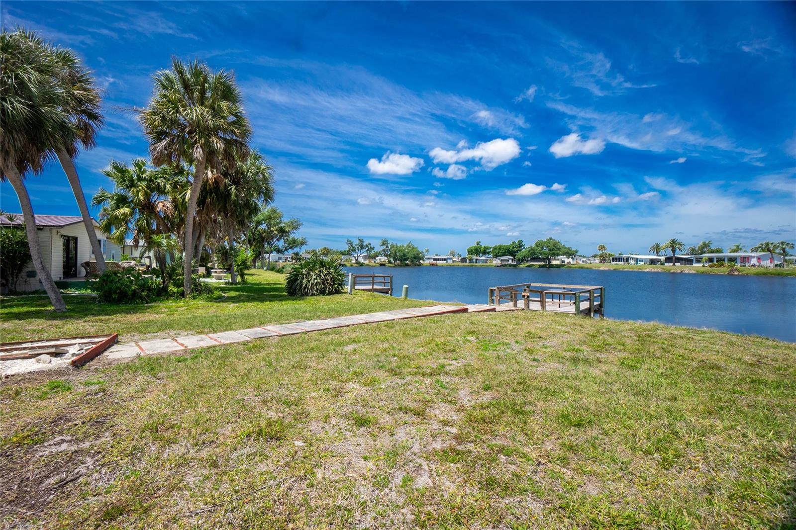 LEMON BAY ISLES PH 01 - Land