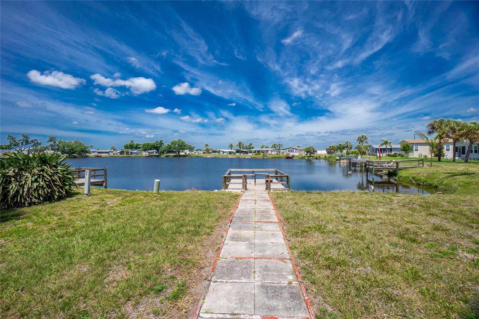 LEMON BAY ISLES PH 01 - Land