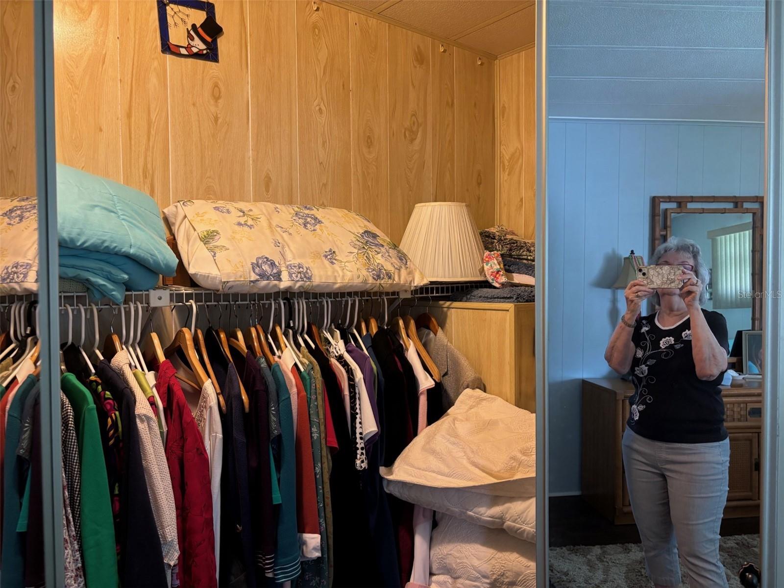 GARDEN GROVE OAKS - Residential