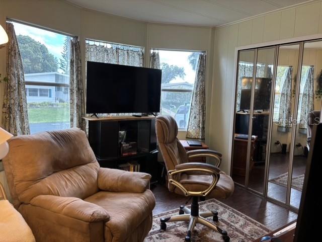 GARDEN GROVE OAKS - Residential