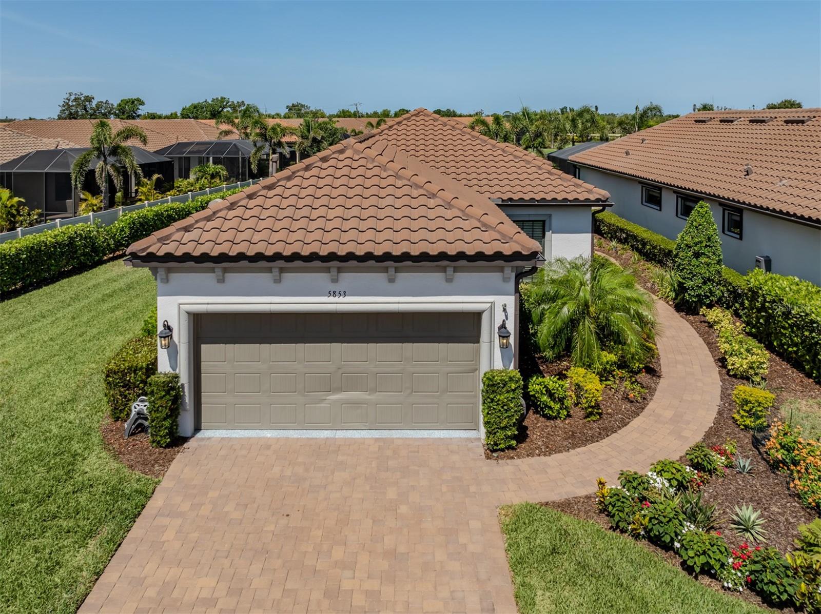 BELLACINA AT CASEY KEY - Residential