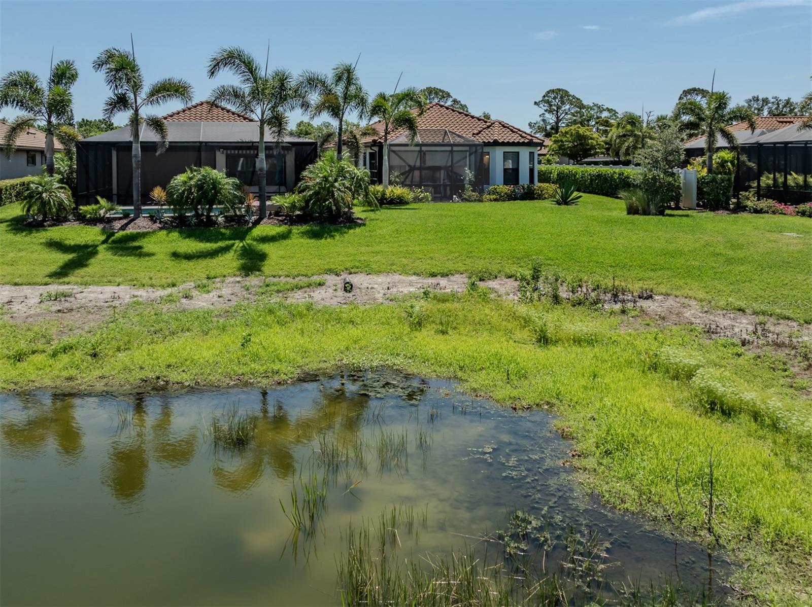 BELLACINA AT CASEY KEY - Residential