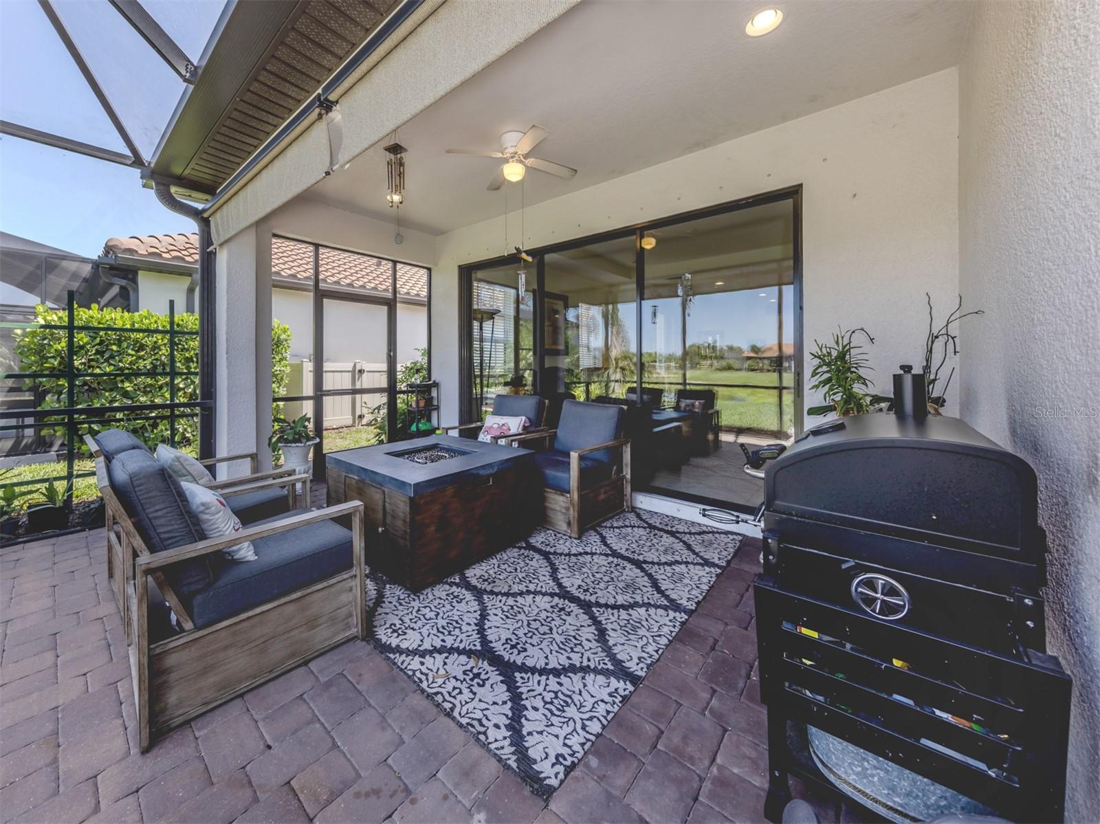 BELLACINA AT CASEY KEY - Residential