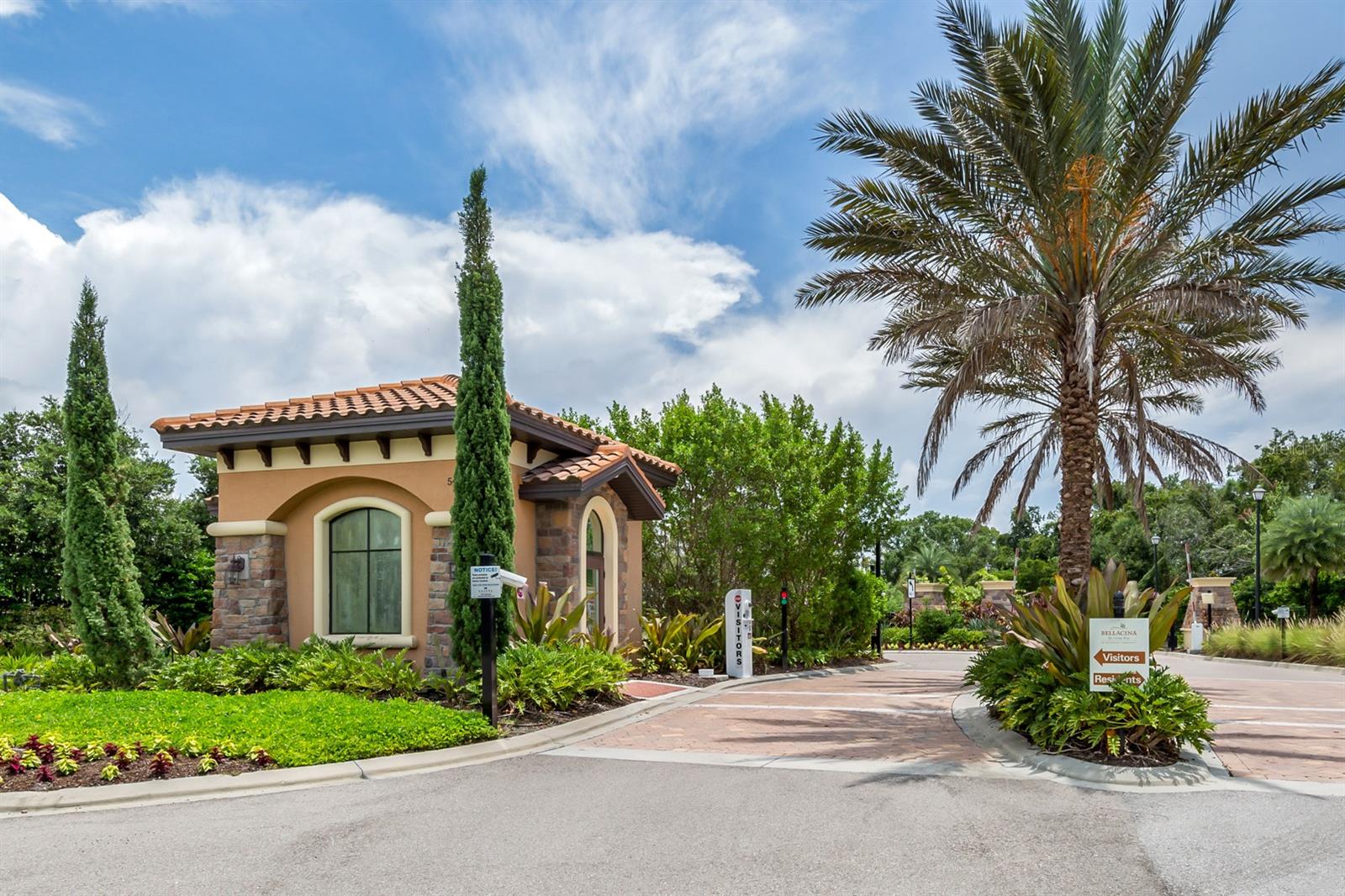 BELLACINA AT CASEY KEY - Residential