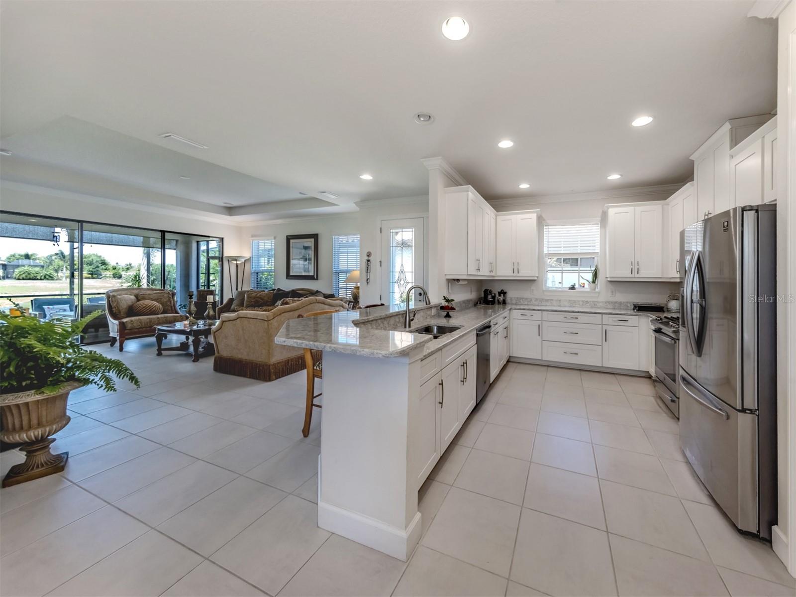 BELLACINA AT CASEY KEY - Residential