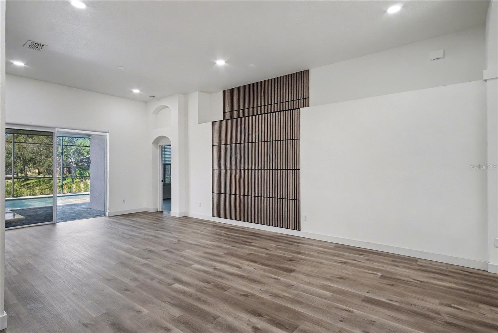 TIMACUAN UNIT 12 - Residential Lease